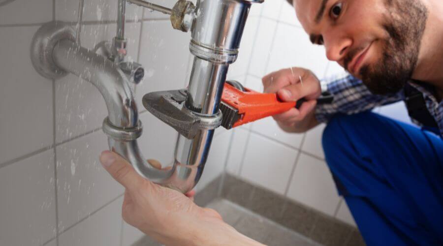Professional emergency plumbing in Kingsville, MO